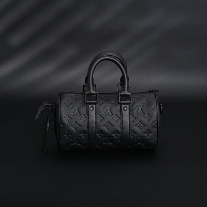Louis Vuitton Keepall Bandoulière 50 – Monogram Shadow Black Leather